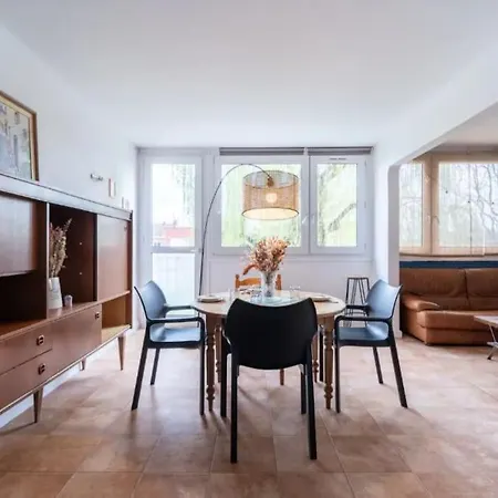 Apartamento Agreable Face Au Metro - Parking Gratuit *
